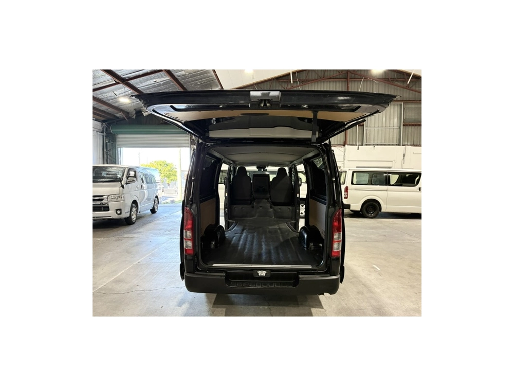 2021 Toyota Hiace FACELIFT MODEL = 4X4 = Only 110kms!