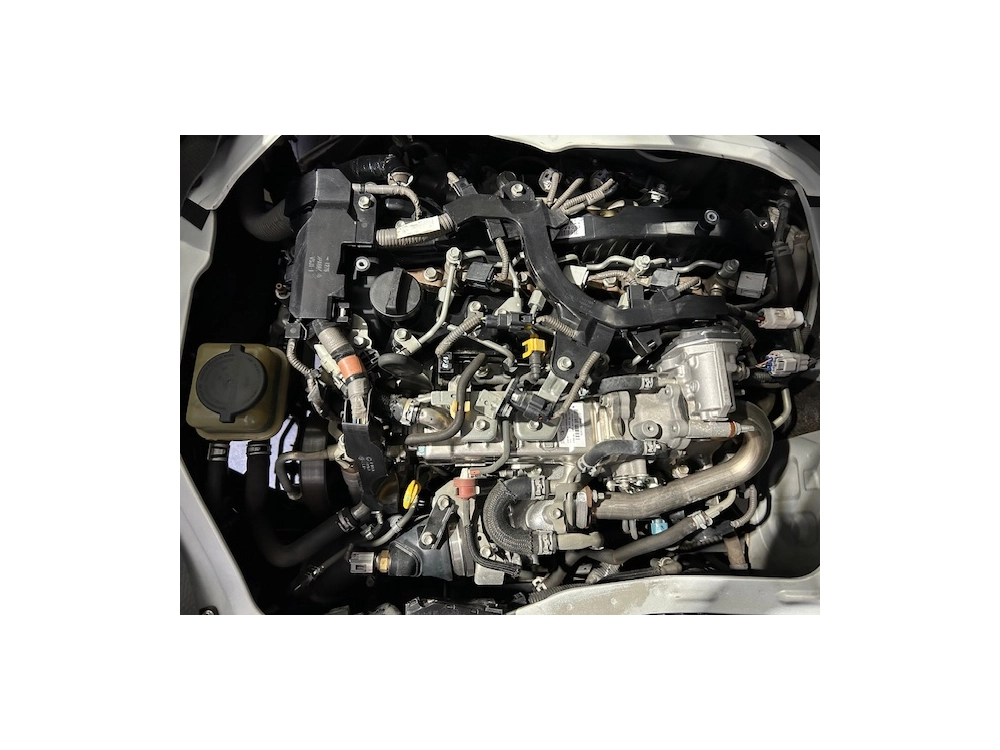 2019 Toyota Hiace 4WD 6 SEATER Coming Soon