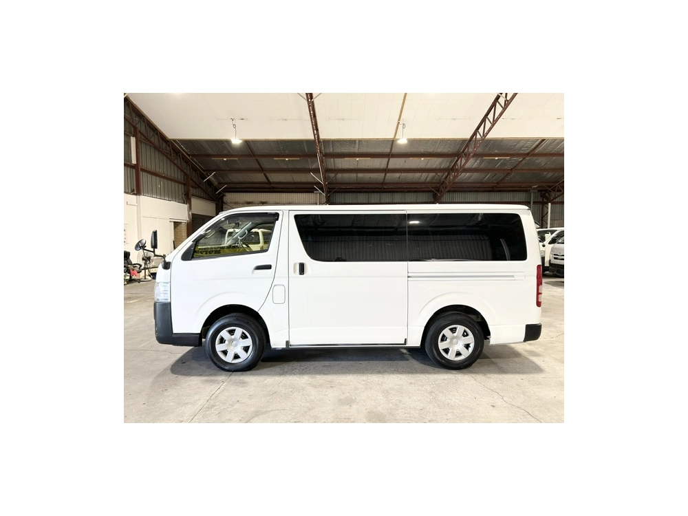2019 Toyota Hiace =4x4= TIMBER FLOOR $1000 DISCOUNTED for Fuel