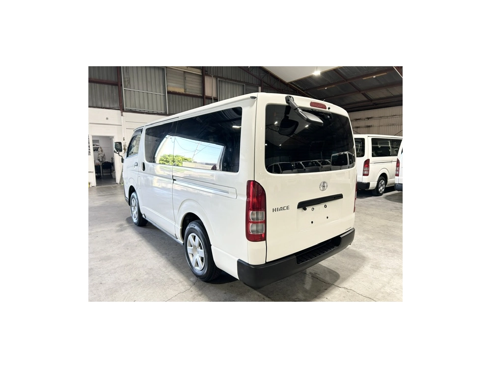 2019 Toyota Hiace =4x4= TIMBER FLOOR $1000 DISCOUNTED for Fuel
