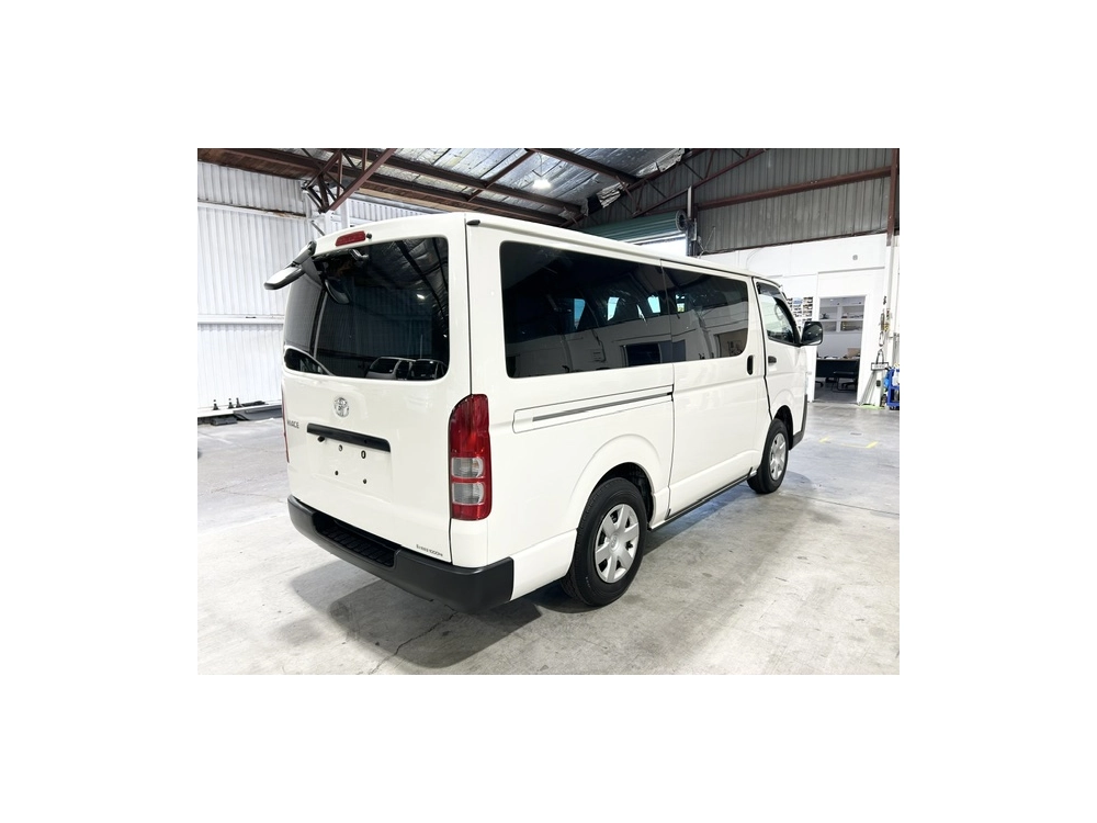 2019 Toyota Hiace =4x4= TIMBER FLOOR $1000 DISCOUNTED for Fuel
