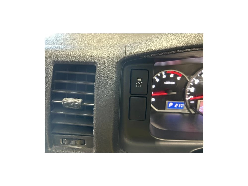 2019 Toyota Hiace =4x4= TIMBER FLOOR $1000 DISCOUNTED for Fuel