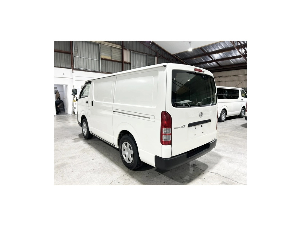 2019 Toyota Hiace 4X4 **RARE PANEL VAN** EOFY BIGGEST SALE NOW -- OFFER END 26/06*