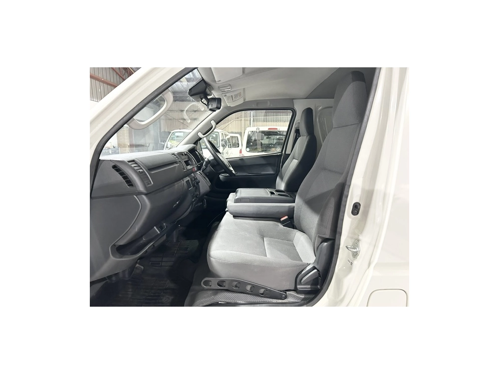2019 Toyota Hiace 4X4 **RARE PANEL VAN** EOFY BIGGEST SALE NOW -- OFFER END 26/06*
