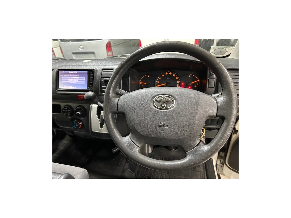 2016 Toyota Hiace = 6 Seaters = Easter Sale On Now