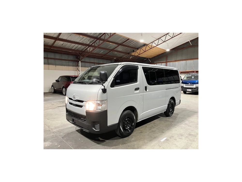 2018 TOYOTA 
