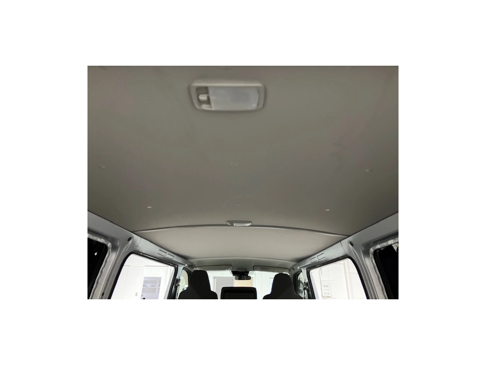 2018 TOYOTA HIACE 2.8L DIESEL TURBO **WAS $33,995 NOW $31,495