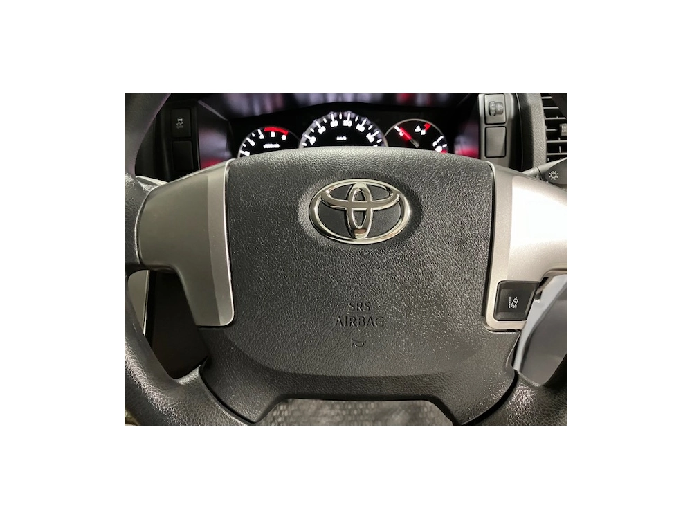 2018 TOYOTA HIACE 2.8L DIESEL TURBO **WAS $33,995 NOW $31,495