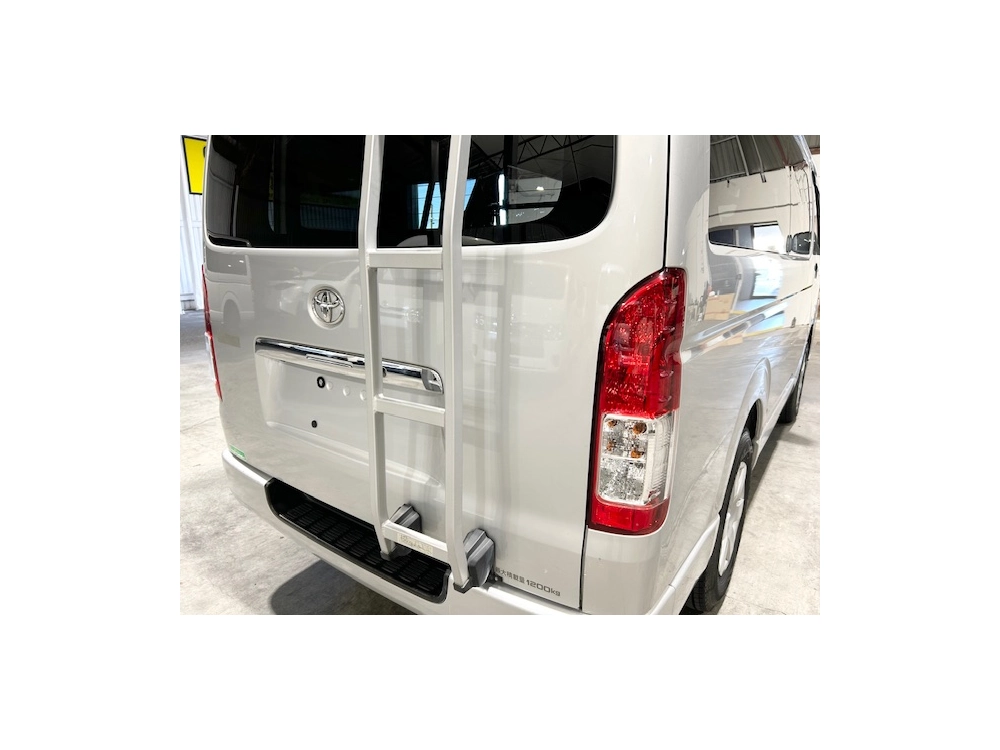 2020 Toyota Hiace **GL PACKAGE** $4000 REDUCED $$ REMOVABLE SEATS