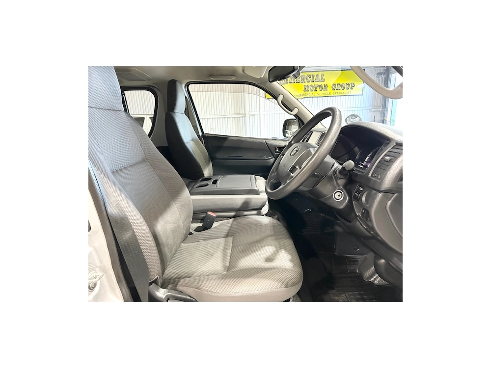 2020 Toyota Hiace **GL PACKAGE** $4000 REDUCED $$ REMOVABLE SEATS