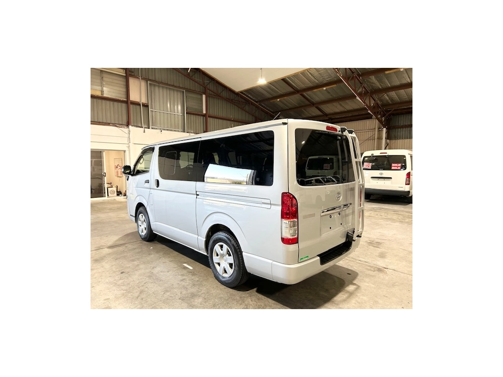 2020 Toyota Hiace **GL PACKAGE** $4000 REDUCED $$ REMOVABLE SEATS