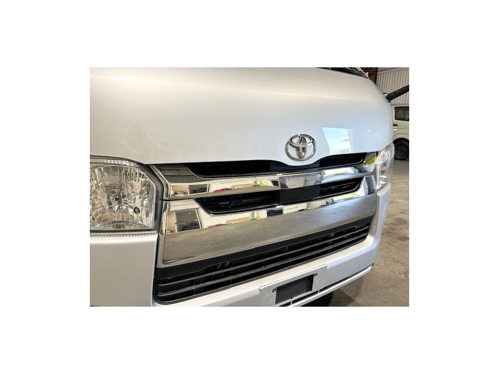 2020 Toyota Hiace **GL PACKAGE** $4000 REDUCED $$ REMOVABLE SEATS