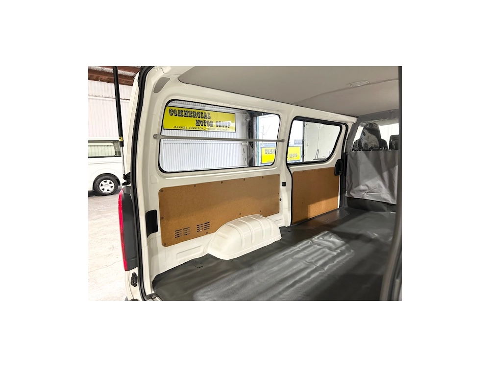 2019 Toyota Hiace LWB ** $3800 Reduced ** SALE END 08/04 **