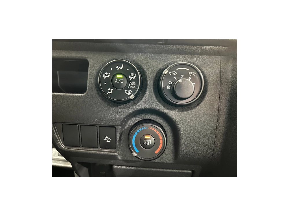2019 Toyota Hiace LWB ** $3800 Reduced ** SALE END 08/04 **