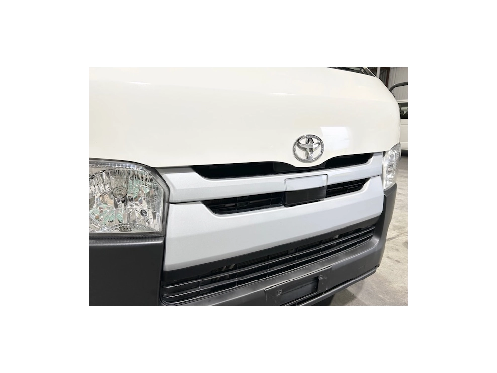 2019 Toyota Hiace LWB ** $3800 Reduced ** SALE END 08/04 **