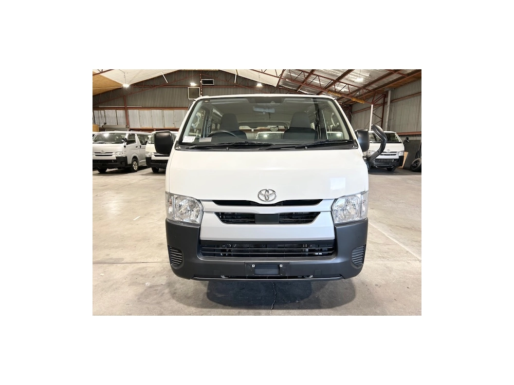 2021 Toyota Hiace Facelift Model =4X4= 6 Seater - Parking Sensors 