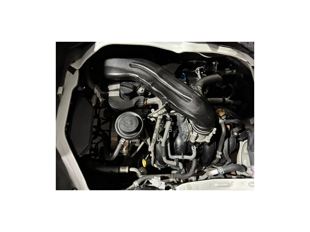 2020 Toyota Hiace MID YEAR SUPER SALE *REAR AIRCON / 6 Seaters*