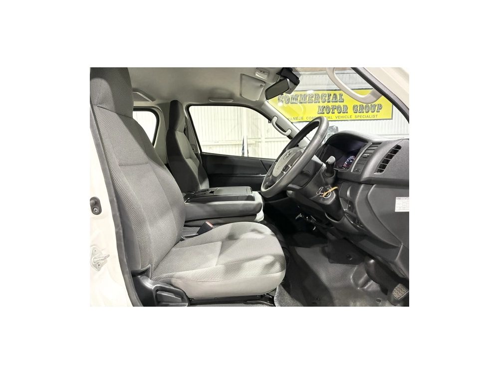 2020 Toyota Hiace MID YEAR SUPER SALE *REAR AIRCON / 6 Seaters*