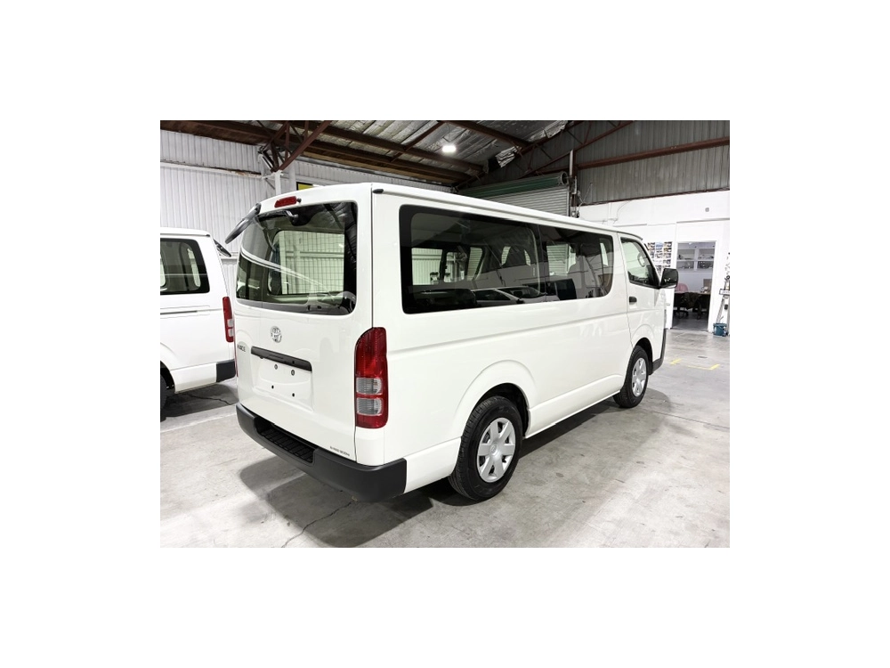 2020 Toyota Hiace MID YEAR SUPER SALE *REAR AIRCON / 6 Seaters*