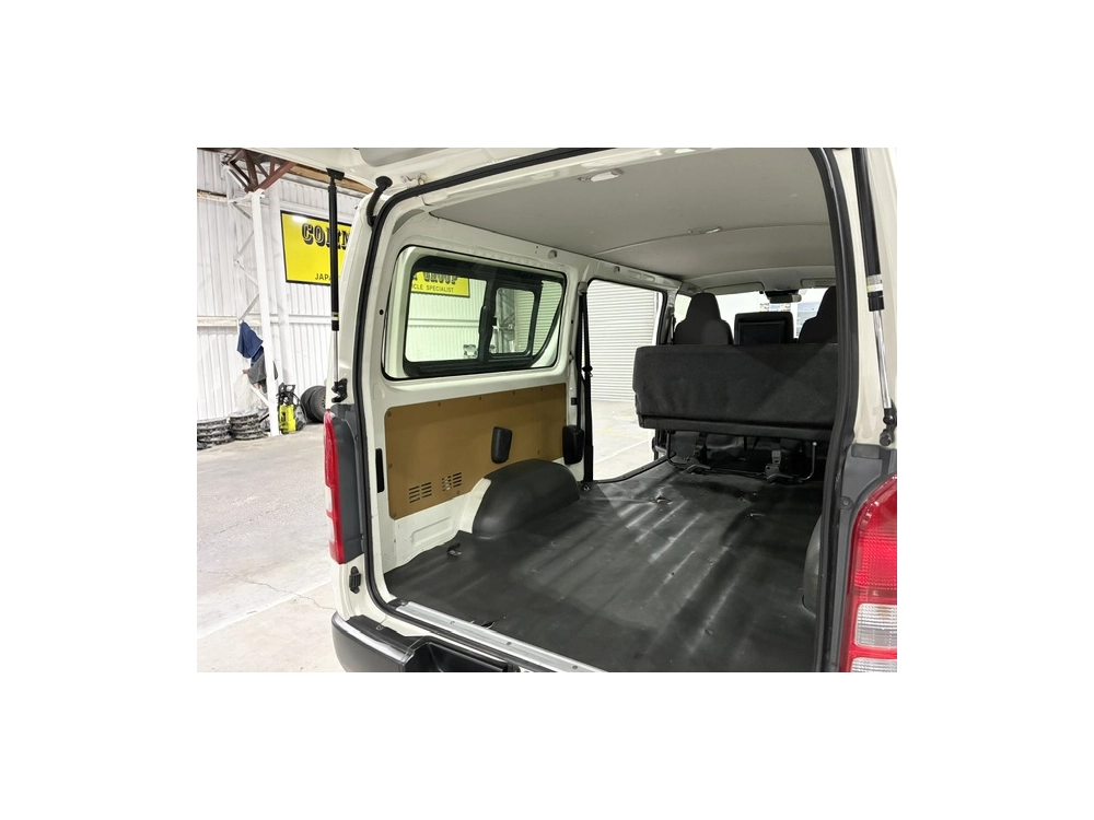 2019 Toyota Hiace 4X4 