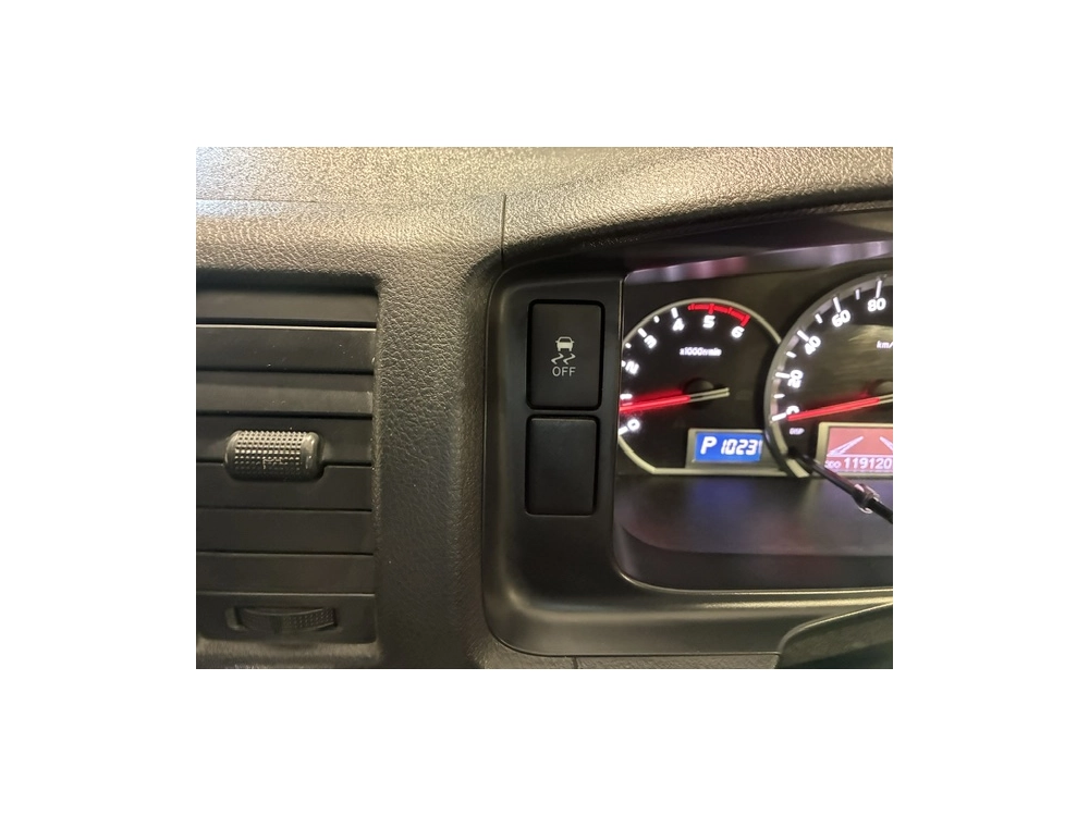 2019 Toyota Hiace 4X4 