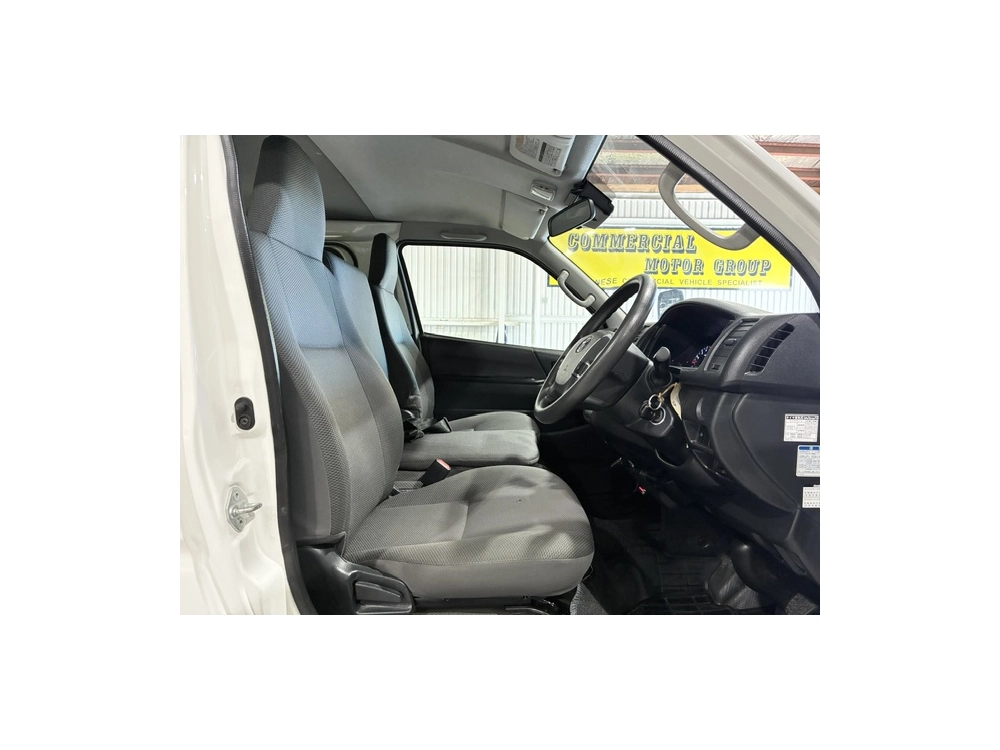 2019 Toyota Hiace 4X4 