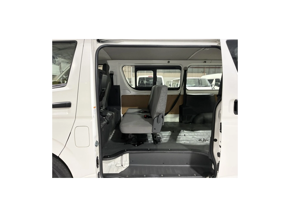 2019 Toyota Hiace 4X4 