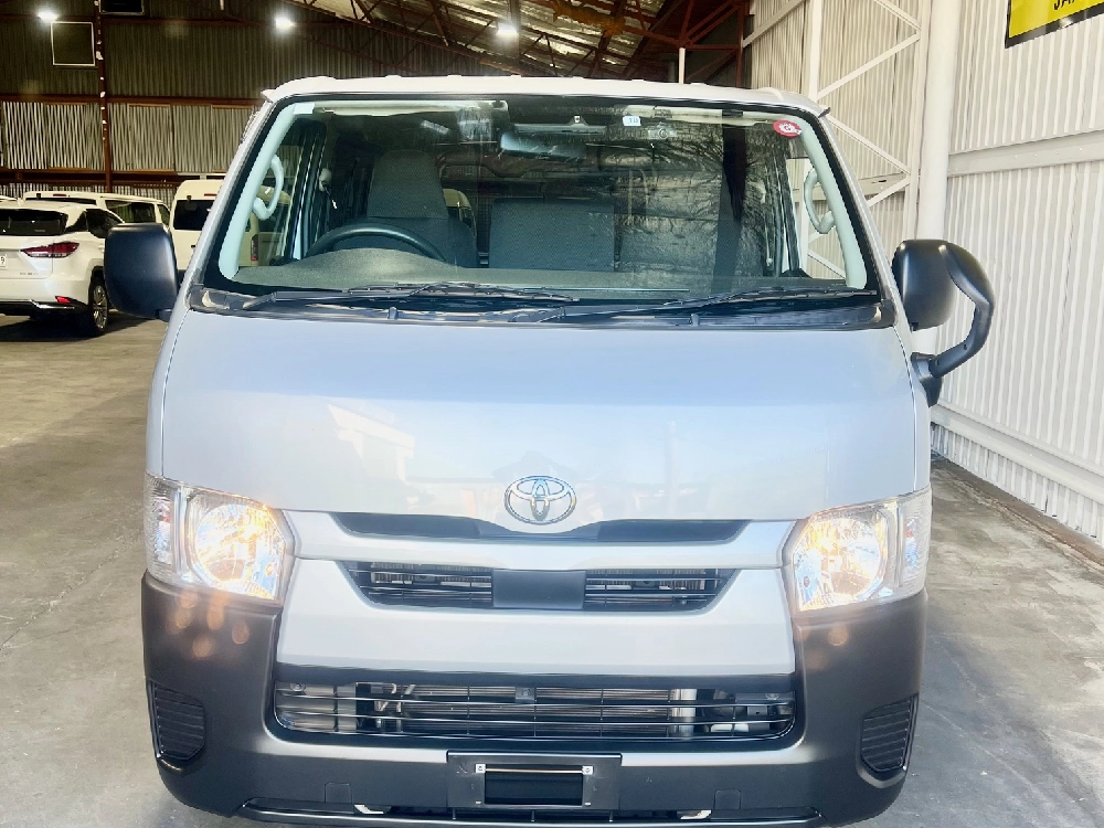 2020 Toyota Hiace 2.8L DIESEL TURBO *** GRAND OPENING SALE_ $3000 DISCOUNT FOR ALL VANS ***