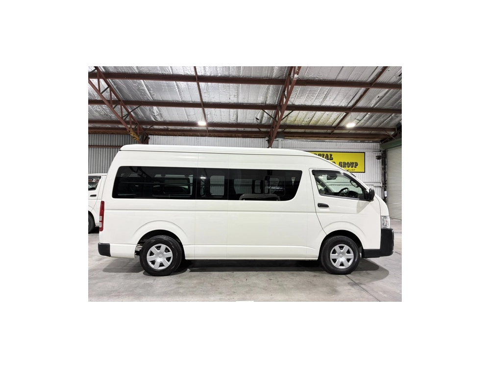 2021 Toyota Hiace 4X4 *SUPER LWB (JUMBO)* DUAL AIRBAGS / 6 SEATER