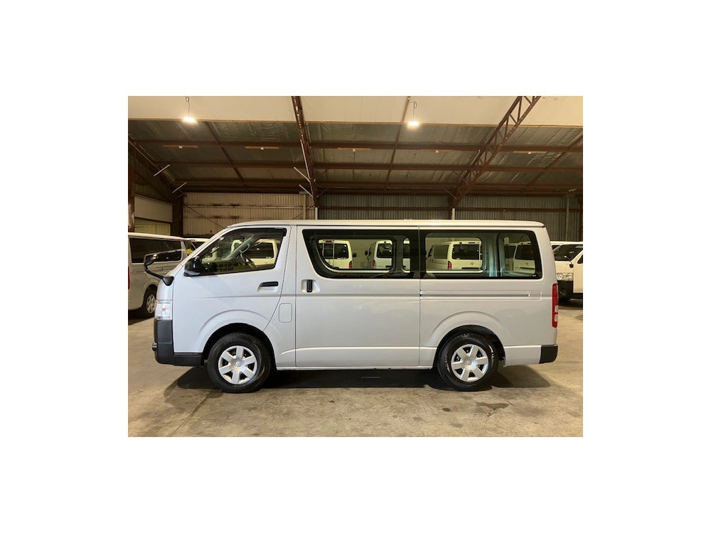 2019 TOYOTA HIACE +++ 4WD +++ DIESEL TURBO **$4000 REDUCED!!**