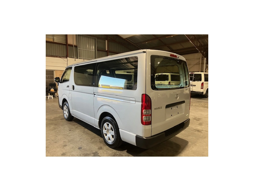2019 TOYOTA HIACE +++ 4WD +++ DIESEL TURBO **$4000 REDUCED!!**