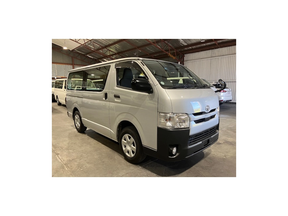 2019 TOYOTA HIACE +++ 4WD +++ DIESEL TURBO **SOLD SOLD SOLD**