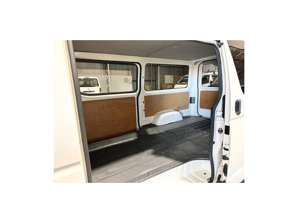 2020 Toyota Hiace LWB DIESEL TURBO