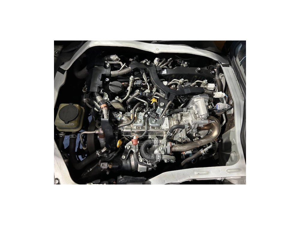2020 Toyota Hiace LWB DIESEL TURBO
