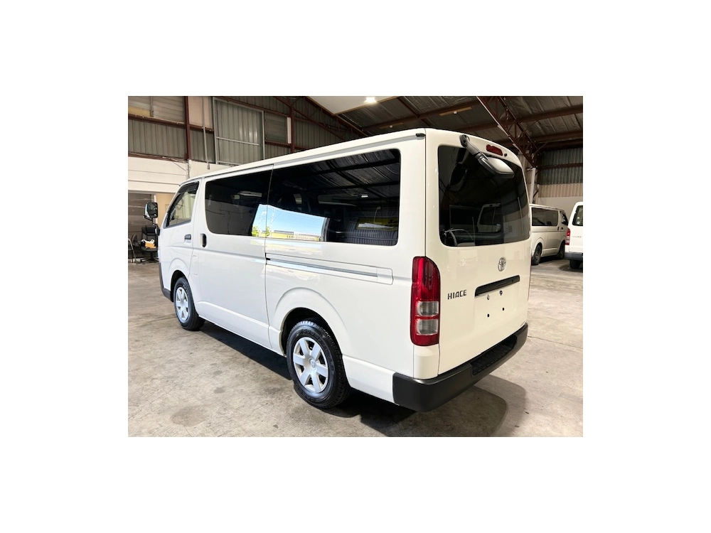 2020 Toyota Hiace LWB DIESEL TURBO