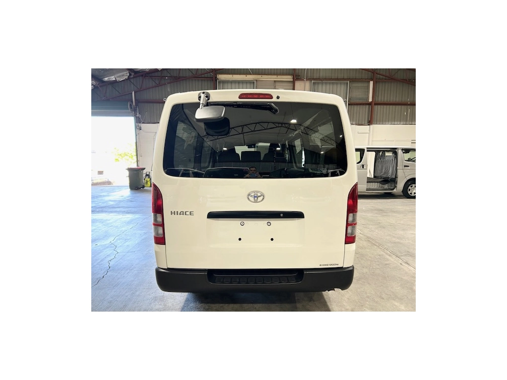 2020 Toyota Hiace LWB DIESEL TURBO