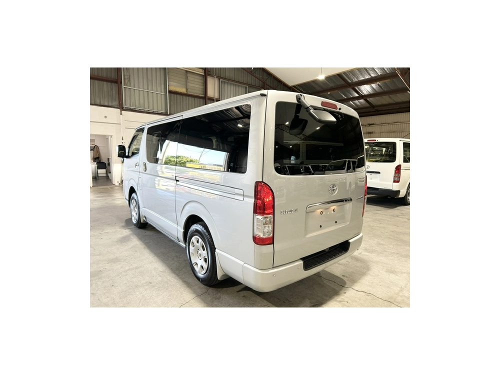 2022 Toyota Hiace SUPER GL Facelift Model =4X4= EOFY BIGGEST SALE NOW -- OFFER END 26/06*