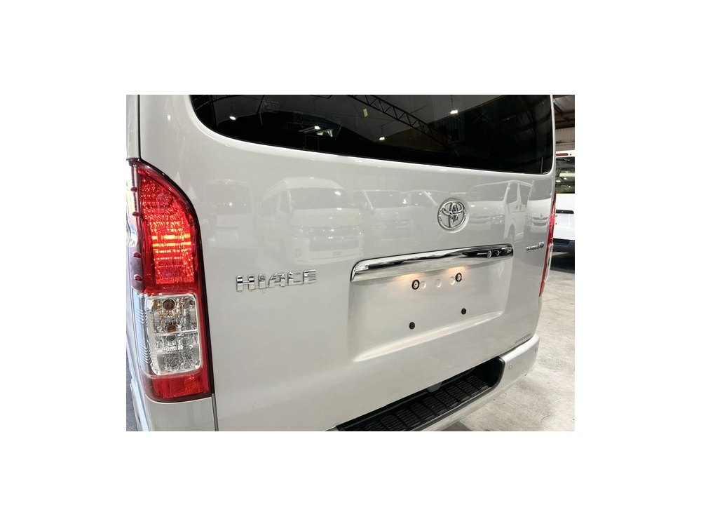 2022 Toyota Hiace SUPER GL Facelift Model =4X4= EOFY BIGGEST SALE NOW -- OFFER END 26/06*