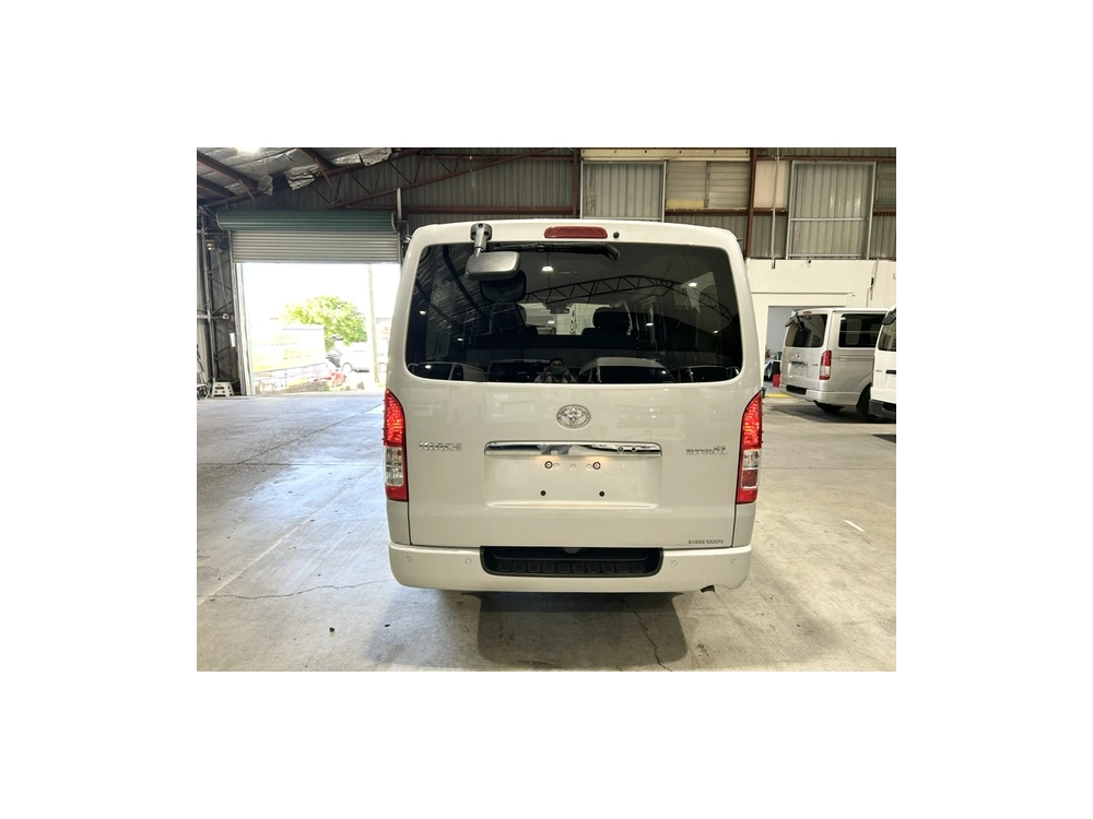 2022 Toyota Hiace SUPER GL Facelift Model =4X4= EOFY BIGGEST SALE NOW -- OFFER END 26/06*