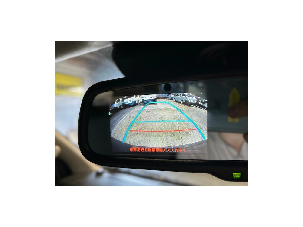 2018 Toyota Hiace ==FULL OPTION, 6 SEATERS==