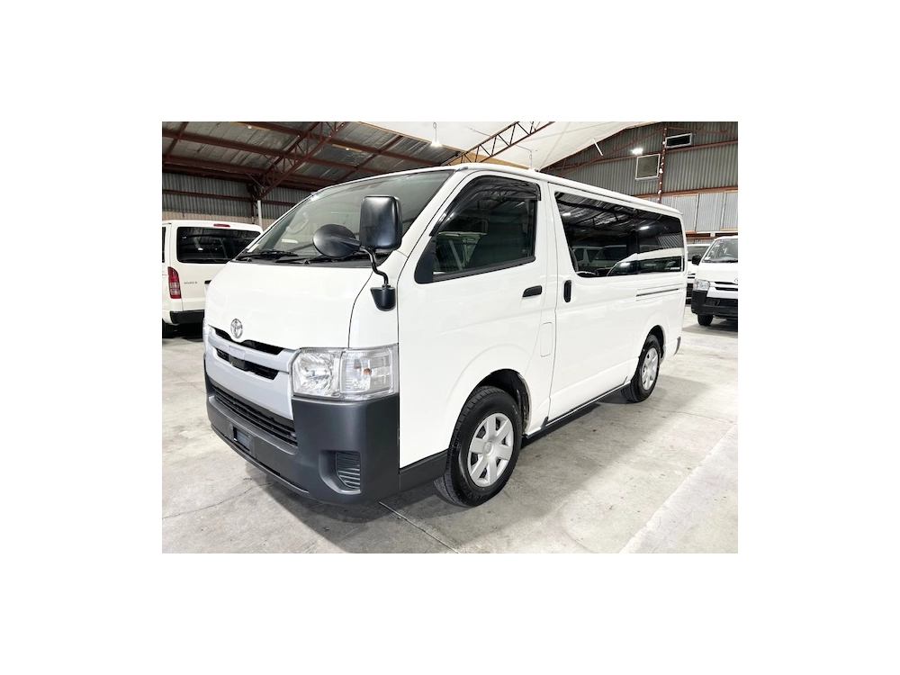 2018 Toyota Hiace = 4X4 = ONLY 123kms