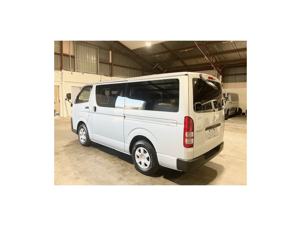 2018 Toyota Hiace 2.8L DIESEL TURBO ***WAS $35,495 NOW $31,495***