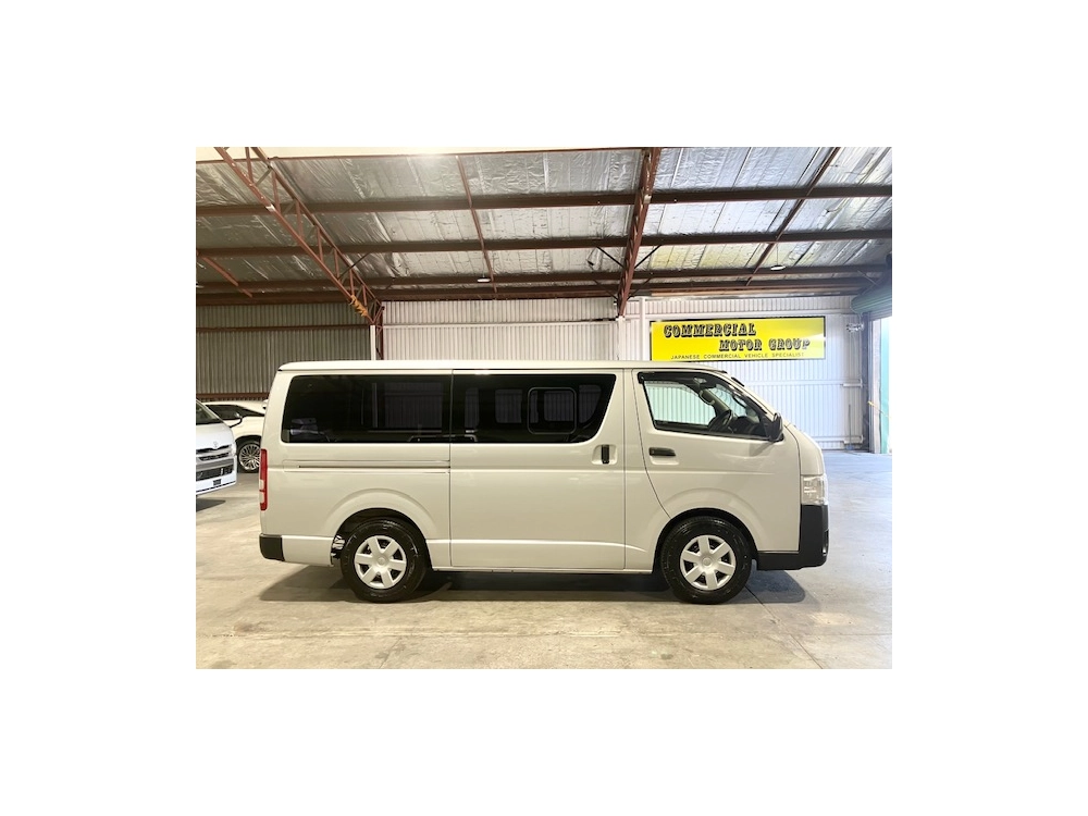 2018 Toyota Hiace 2.8L DIESEL TURBO ***WAS $35,495 NOW $31,495***
