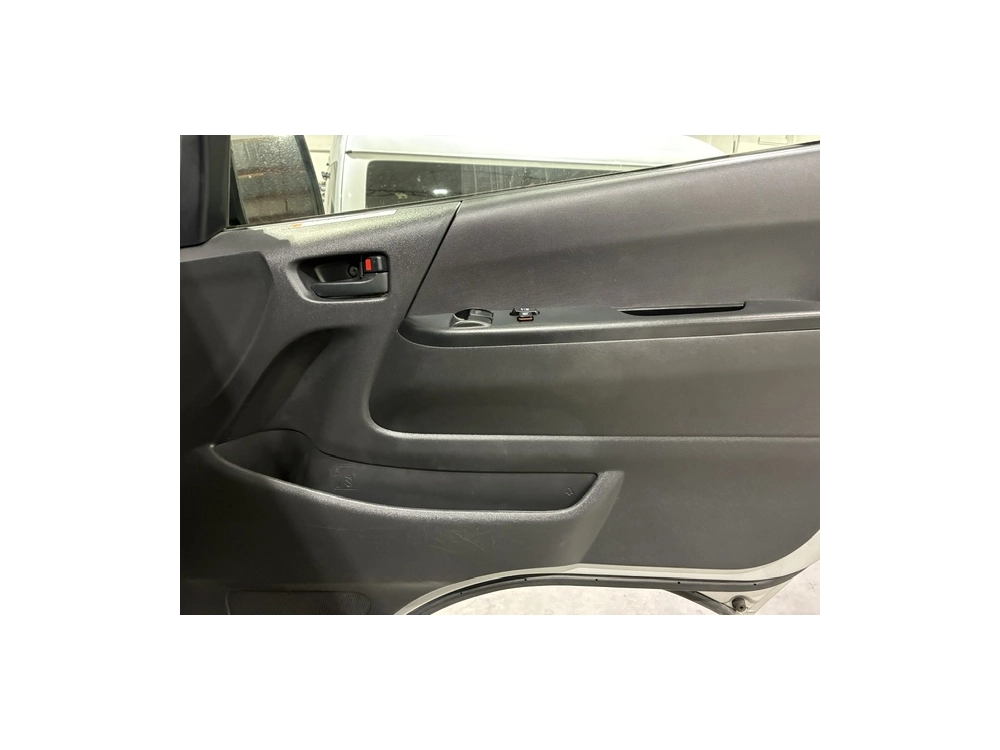 2021 Toyota Hiace Facelift Model =4X4= 6 SEATER