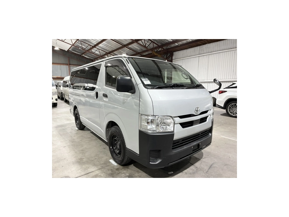2021 Toyota Hiace Facelift Model =4X4= 6 SEATER