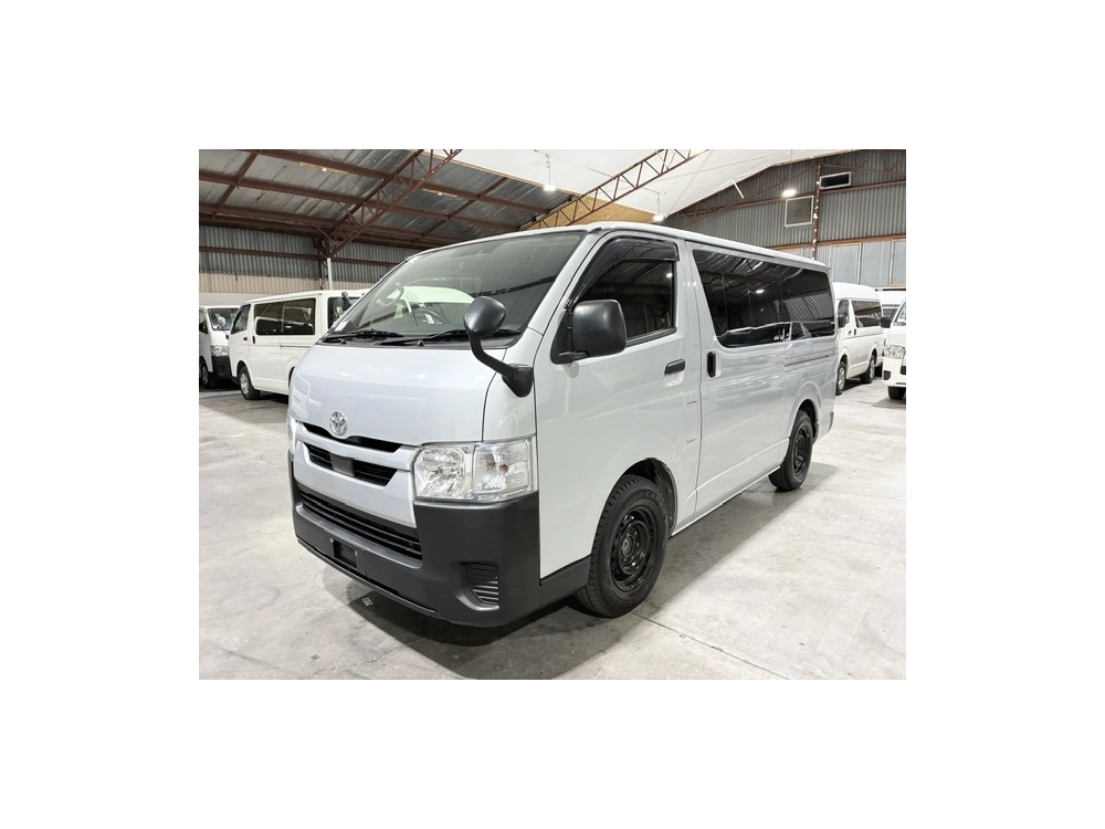 2021 Toyota Hiace Facelift Model =4X4= 6 SEATER