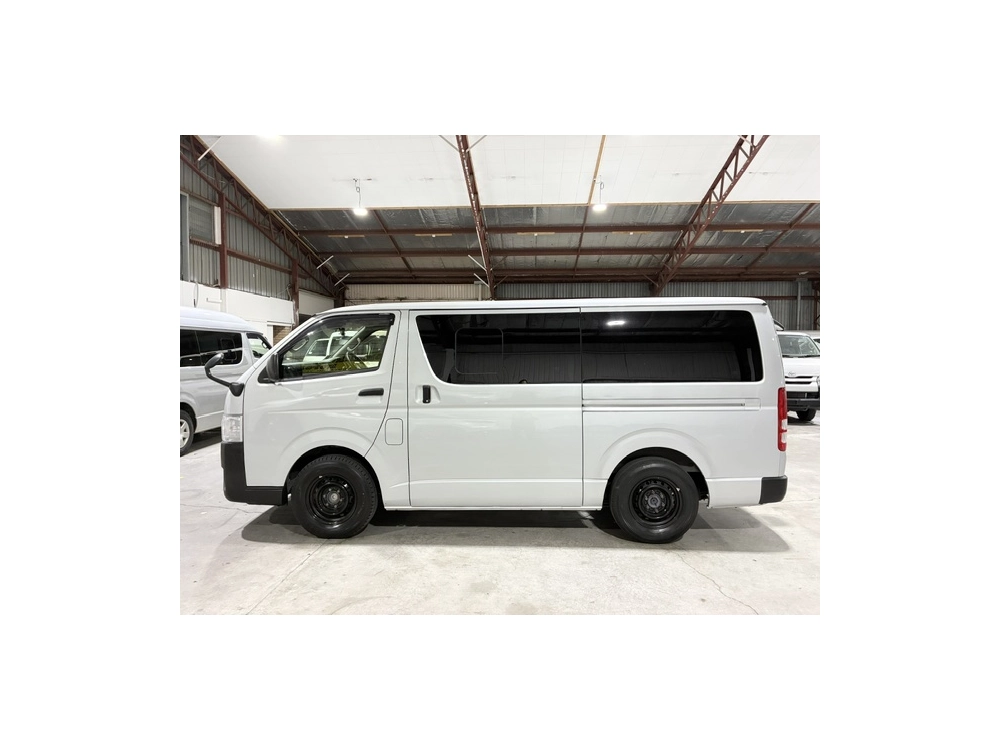 2021 Toyota Hiace Facelift Model =4X4= 6 SEATER