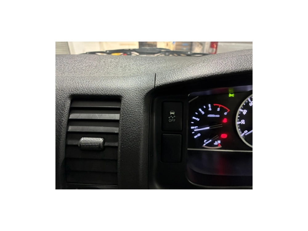 2021 Toyota Hiace Facelift Model =4X4= 6 SEATER