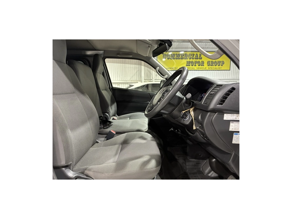 2021 Toyota Hiace Facelift Model =4X4= 6 SEATER