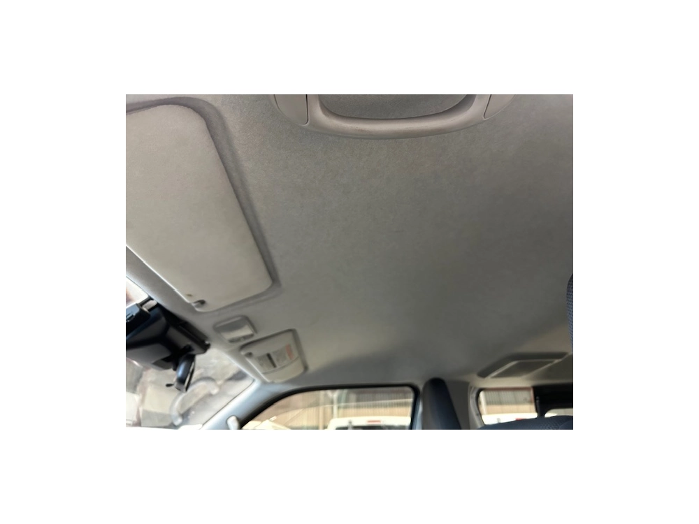 2019 Toyota Hiace =4X4= 6 Seaters $500DISCOUNTED FOR FUEL (1 WEEK ONLY)